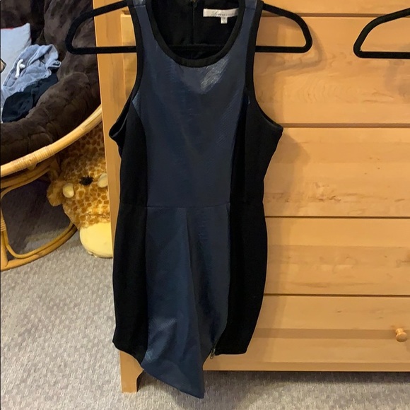 LOVERS + FRIENDS SNAKESKIN DRESS!!!!!!! - Picture 2 of 4